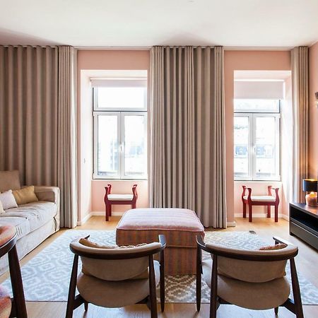 Joivy Sublime 2Br Apt On Restauradores Square Nearby Rossio Station Lisboa المظهر الخارجي الصورة