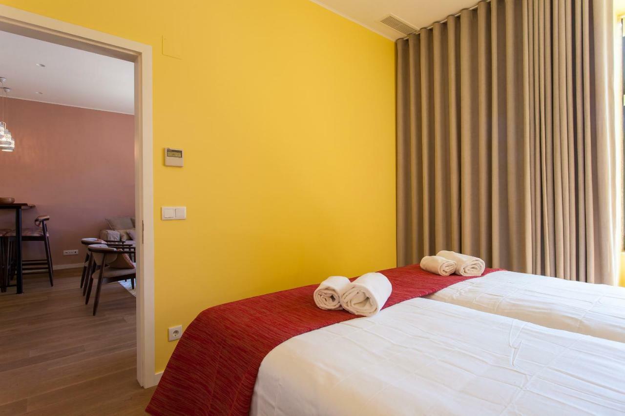Joivy Sublime 2Br Apt On Restauradores Square Nearby Rossio Station Lisboa المظهر الخارجي الصورة