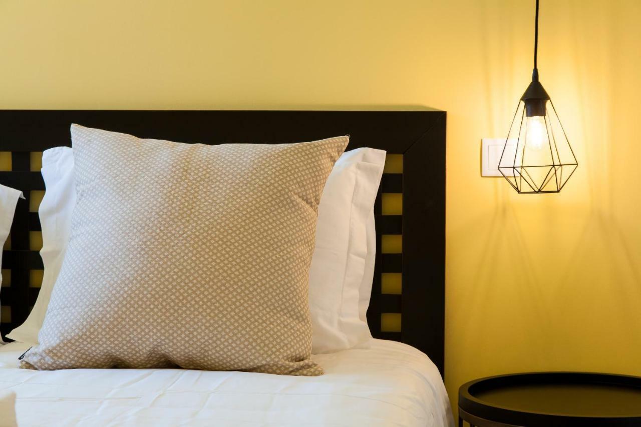 Joivy Sublime 2Br Apt On Restauradores Square Nearby Rossio Station Lisboa المظهر الخارجي الصورة