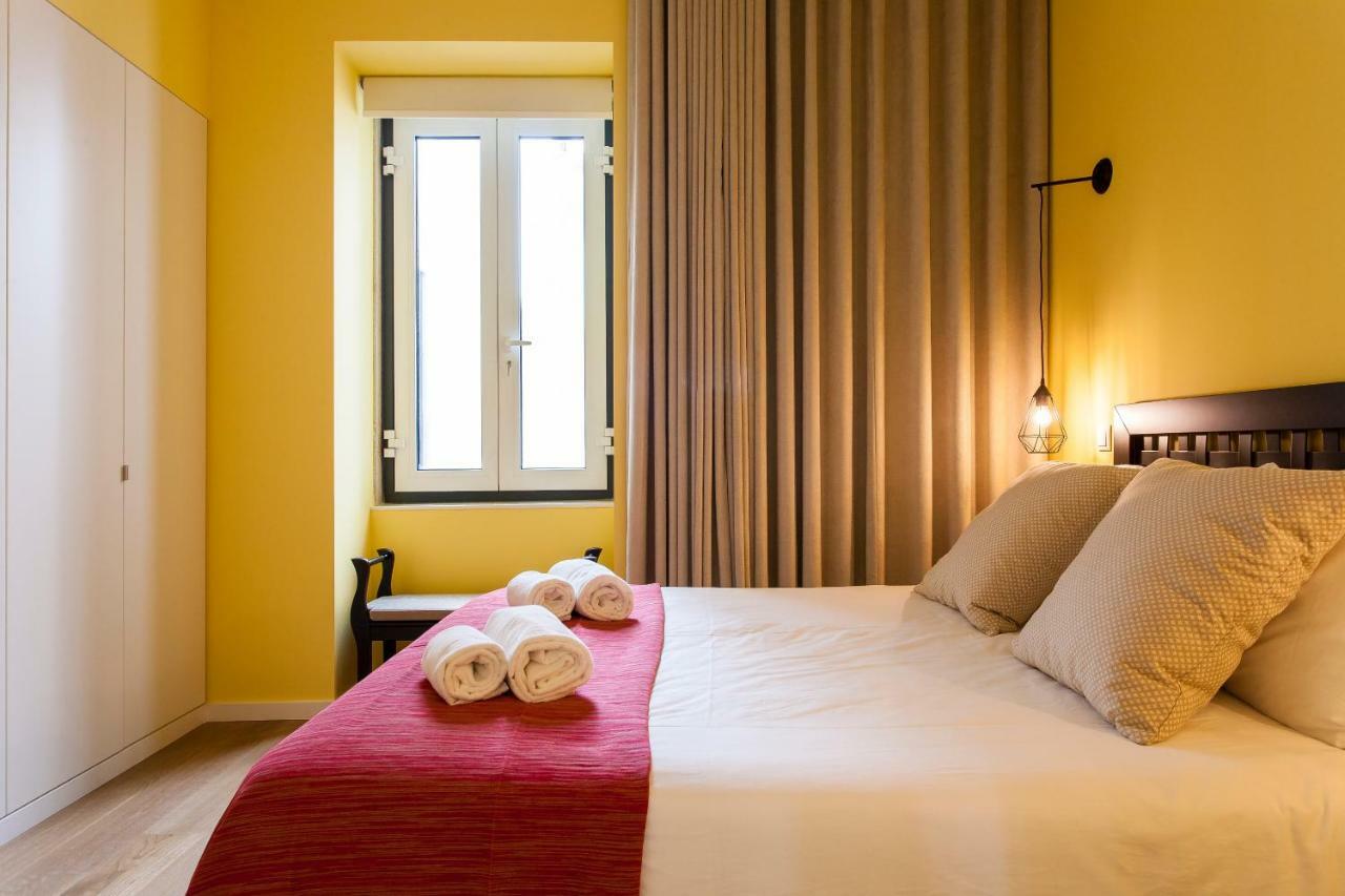 Joivy Sublime 2Br Apt On Restauradores Square Nearby Rossio Station Lisboa المظهر الخارجي الصورة